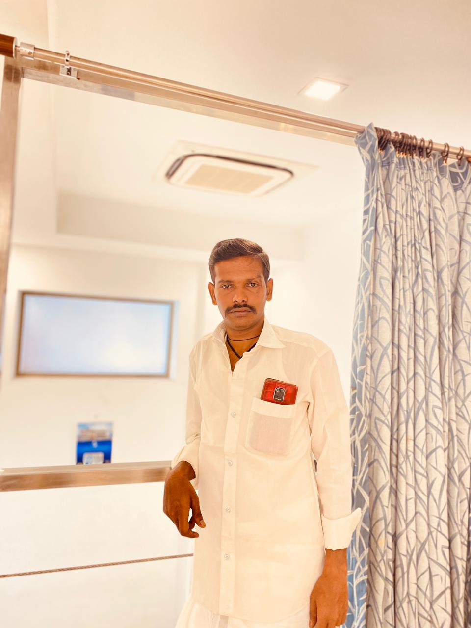 Groom Image